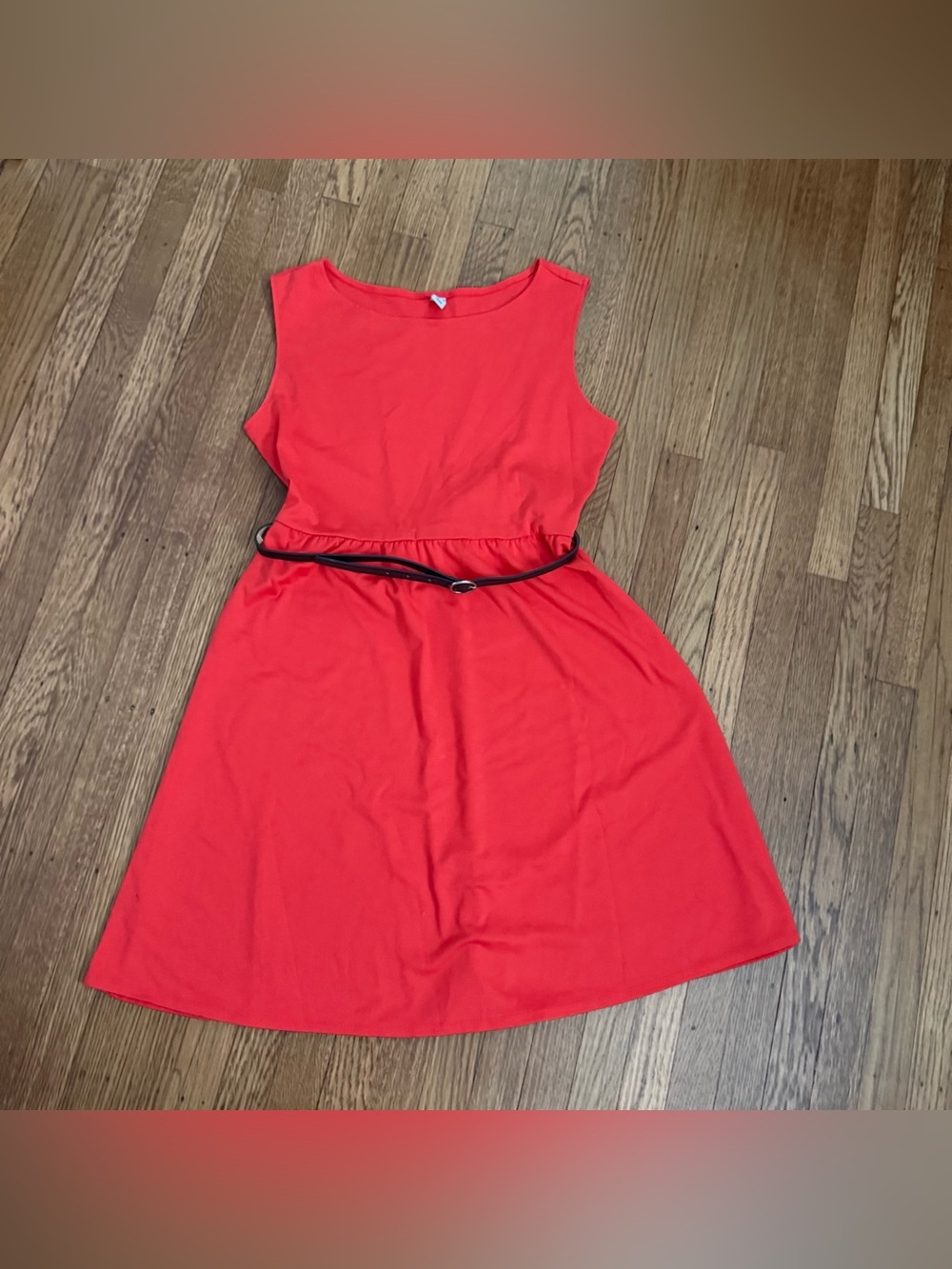 Old Navy Red Sleeveless Fit-and-Flare Women’s Dress with Belt size LARGE
